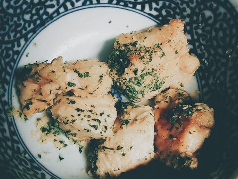 チキンのチーズバジル揚げ